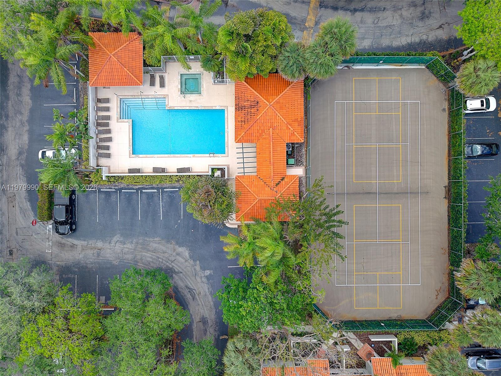 10978 Southwest 75th Terrace Miami, FL 33173 - Photo 27 of 34 a view of outdoor space and yard
