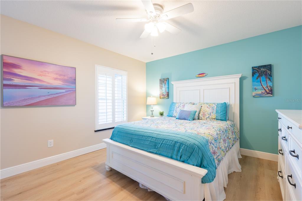 213 75th Street Holmes Beach, FL 34217 - Photo 16 of 44