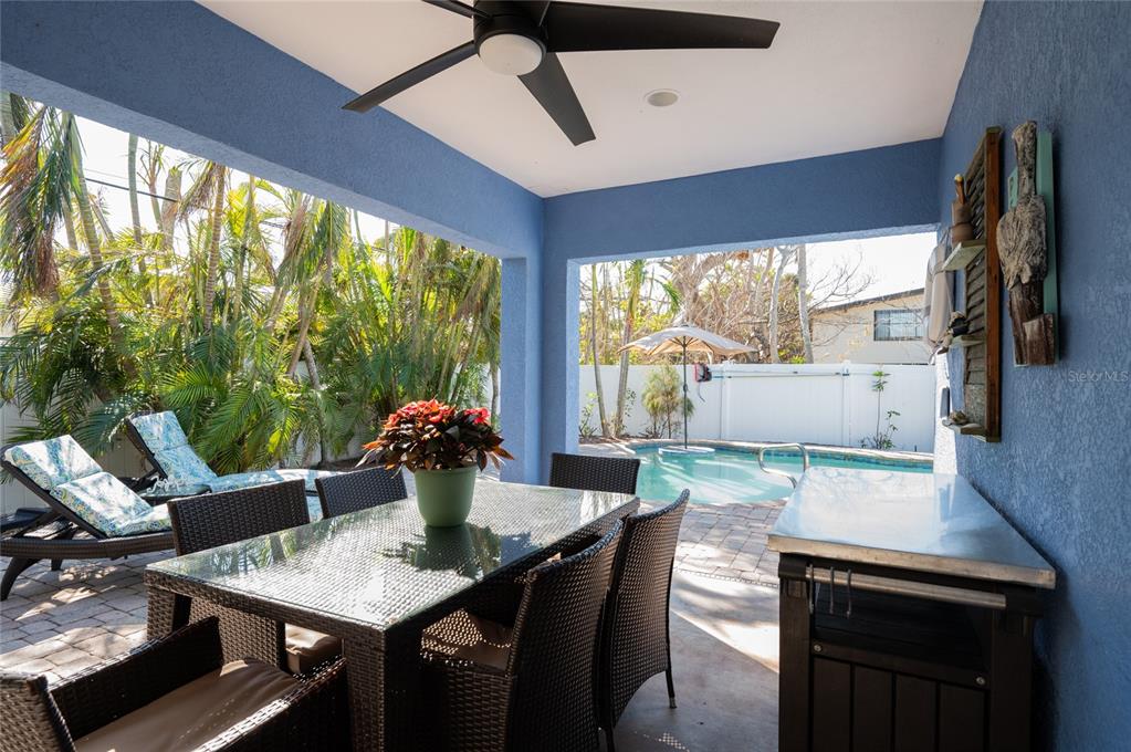 213 75th Street Holmes Beach, FL 34217 - Photo 37 of 44