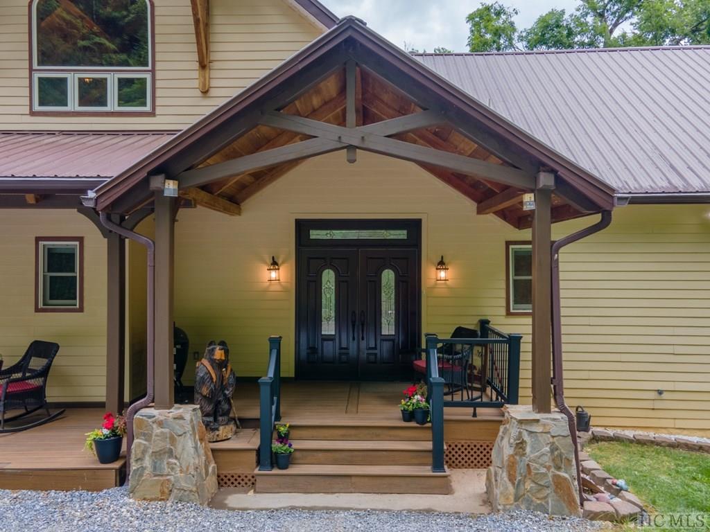 703 Bryson Branch Road Franklin, NC 28734 - Photo 4 of 74 Gallery Image 4