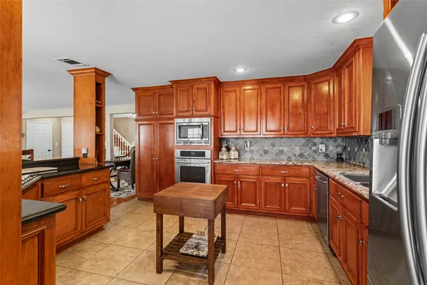 $1,199,999 | 200 Trott Lane, Point Blank, TX 77364