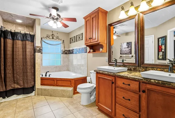 $1,199,999 | 200 Trott Lane, Point Blank, TX 77364