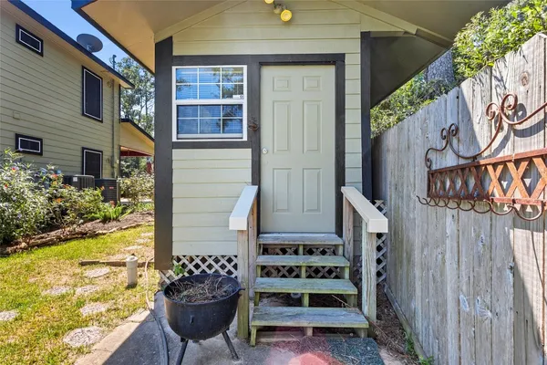 $1,199,999 | 200 Trott Lane, Point Blank, TX 77364