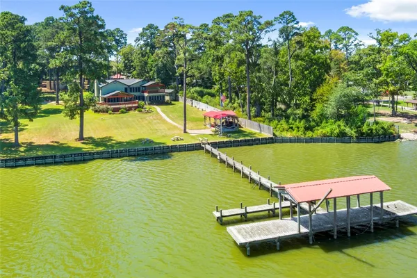 $1,199,999 | 200 Trott Lane, Point Blank, TX 77364