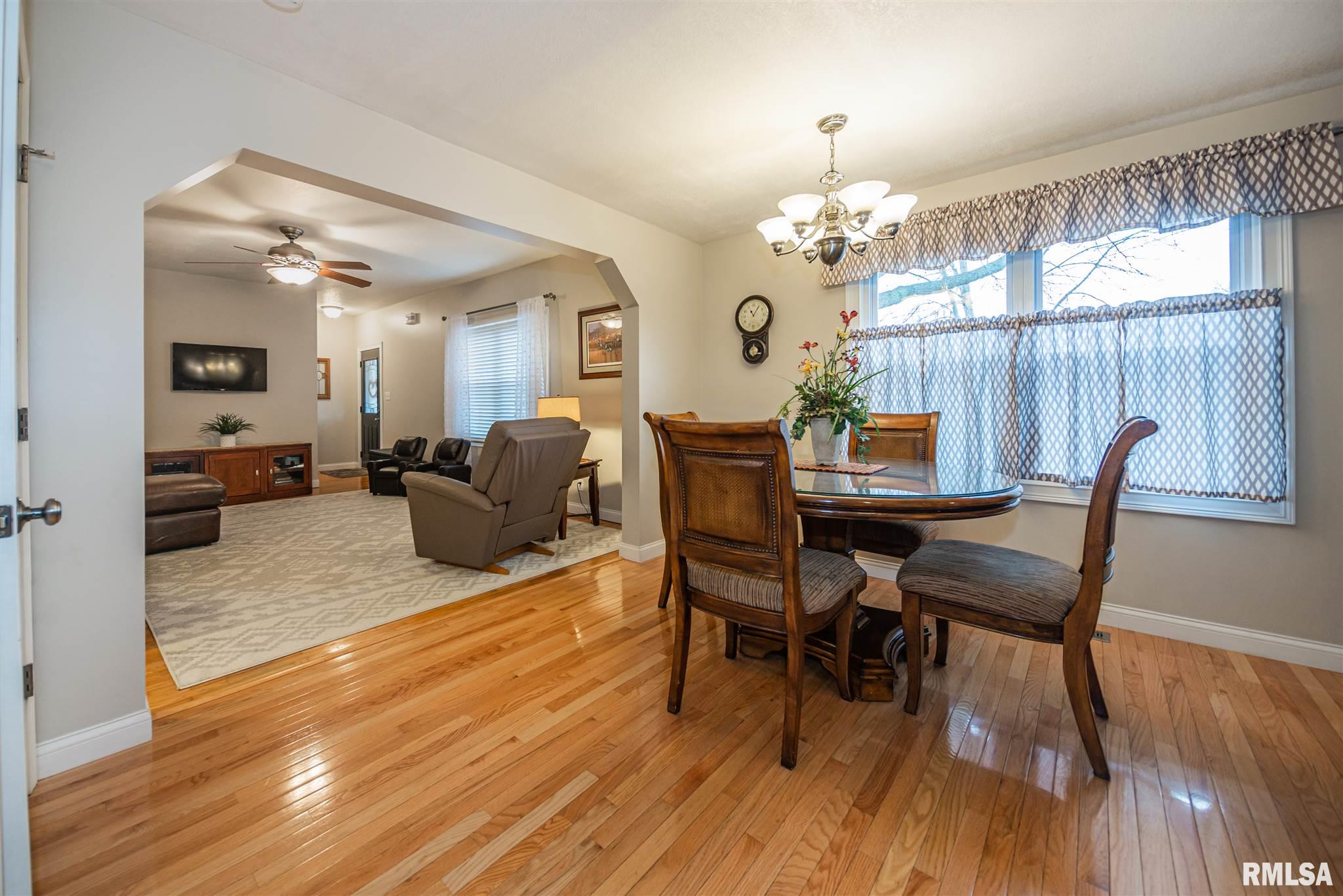 507 Biby Street Christopher, IL 62822 - Photo 10 of 28 Gallery Image 10