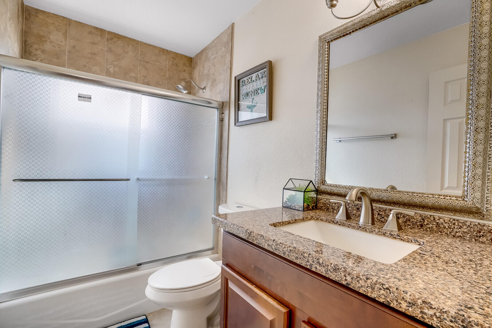 22139 Southwest 58th Avenue Boca Raton, FL 33428 - Photo 16 of 22 Bathroom 2