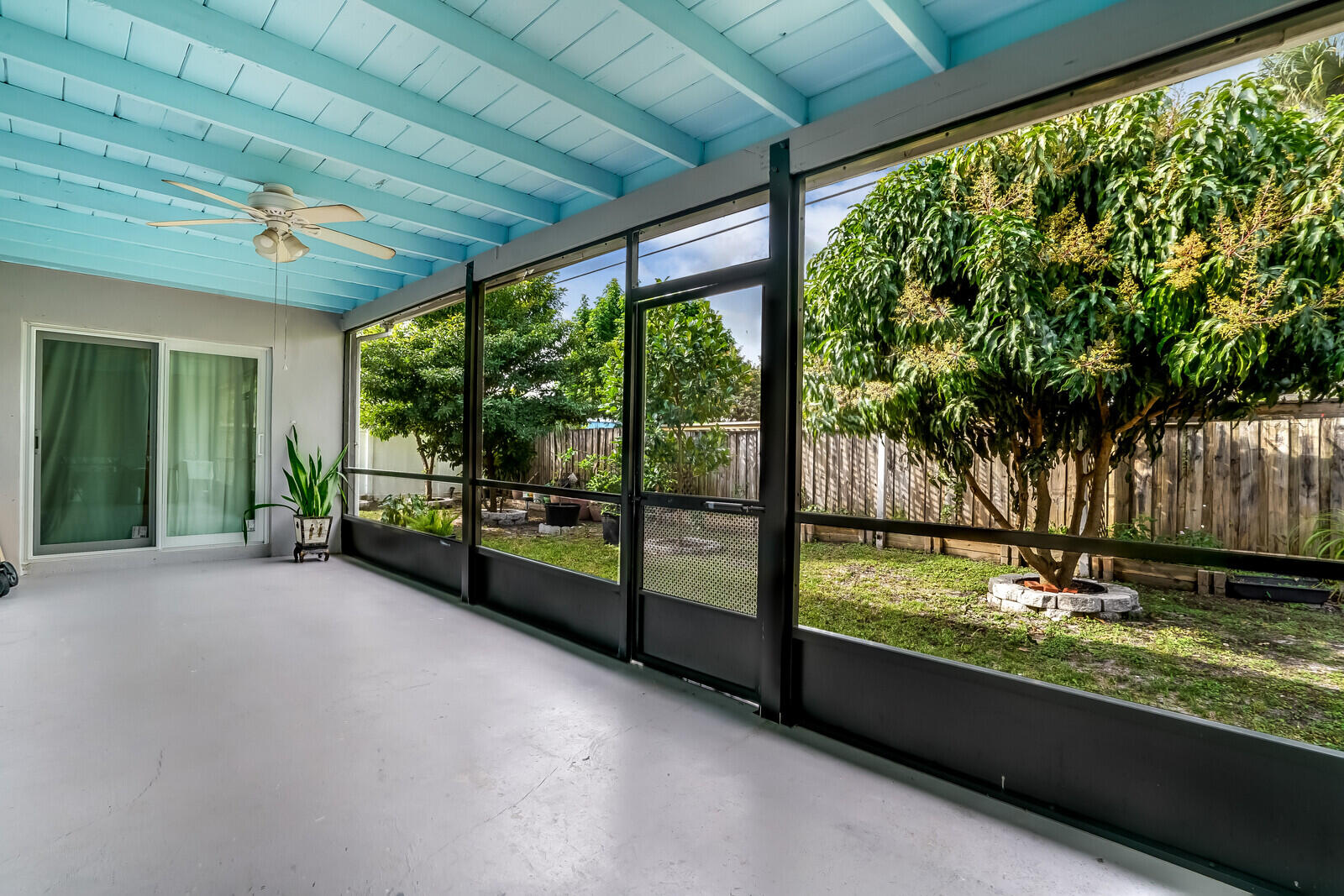 22139 Southwest 58th Avenue Boca Raton, FL 33428 - Photo 19 of 22 Large patio