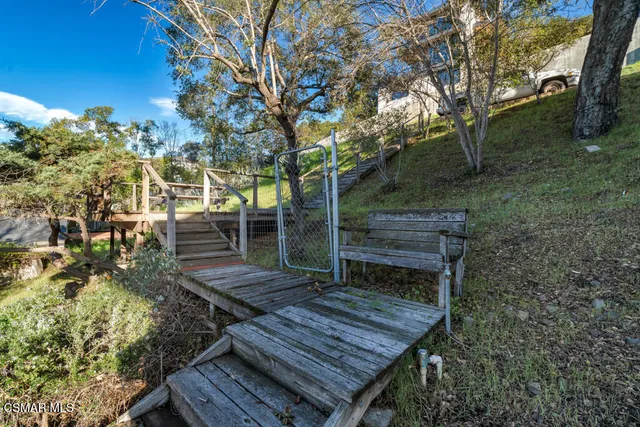 $2,095,000 | 370 Lower Lake Road, Westlake Village, CA 91361