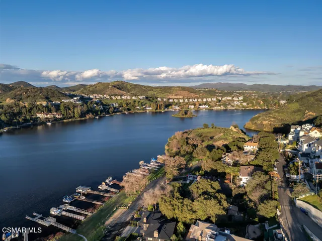 $2,095,000 | 370 Lower Lake Road, Westlake Village, CA 91361