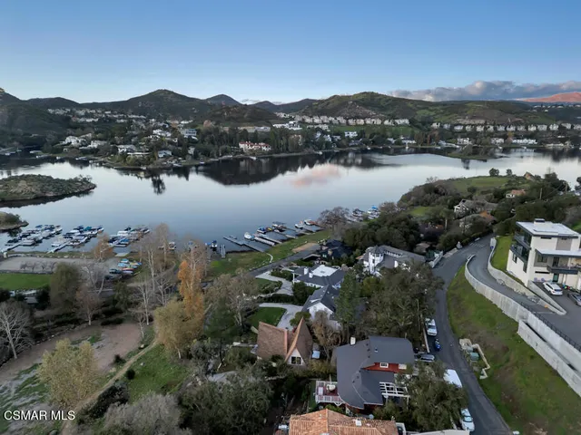 $2,095,000 | 370 Lower Lake Road, Westlake Village, CA 91361