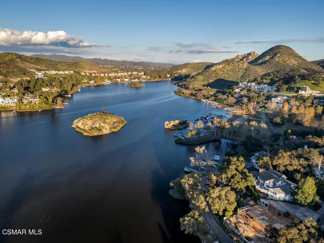 $2,095,000 | 370 Lower Lake Road, Westlake Village, CA 91361