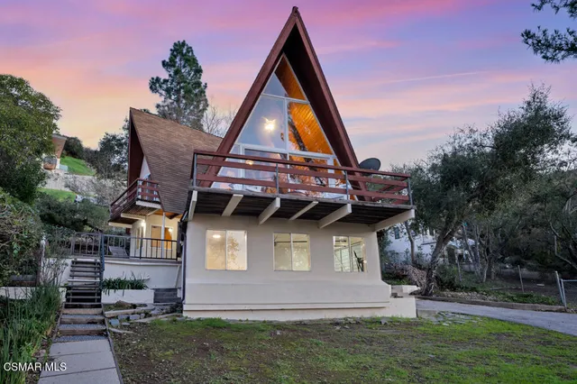 $2,095,000 | 370 Lower Lake Road, Westlake Village, CA 91361