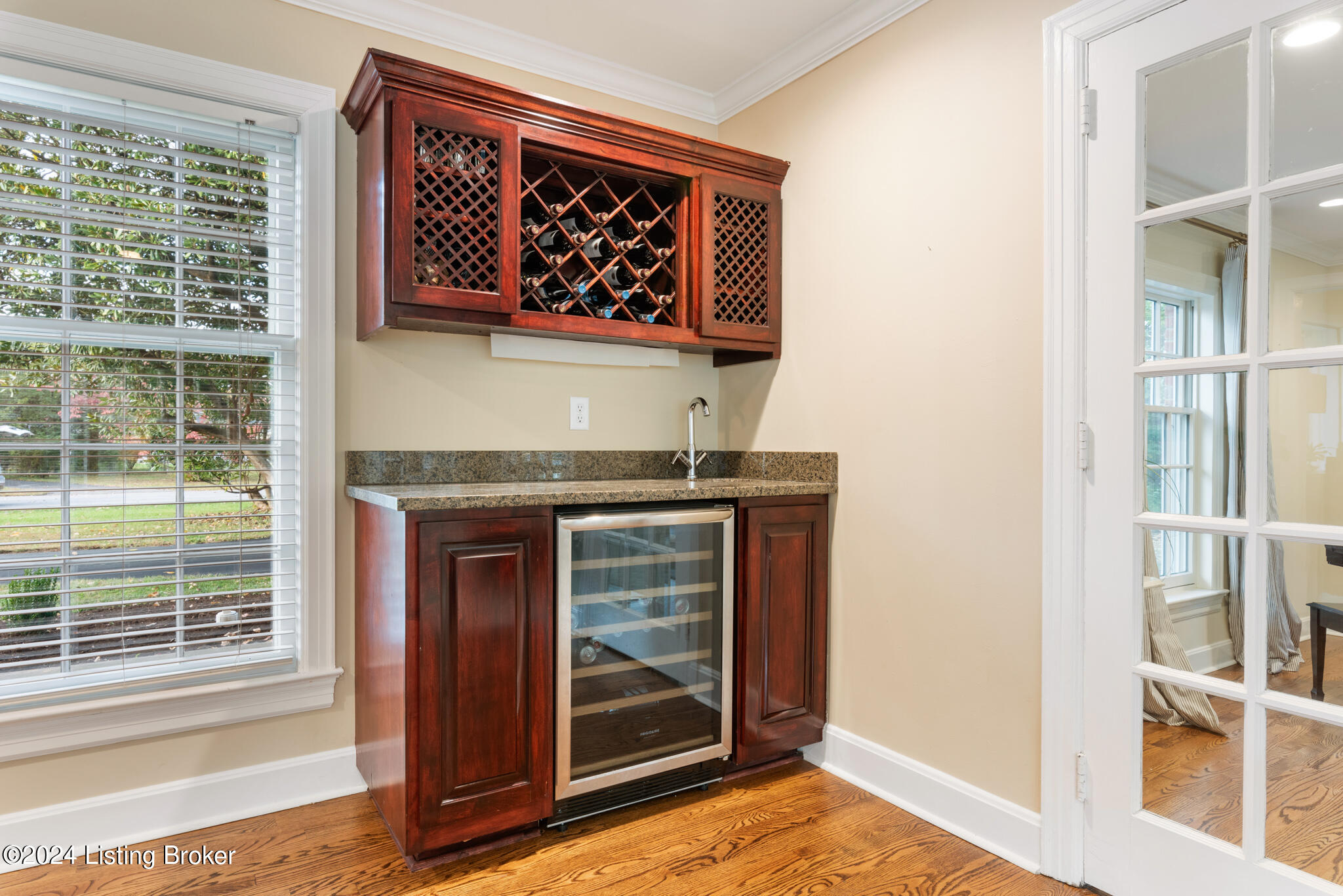 4440 Signal Hill Road Louisville, KY 40207 - Photo 18 of 84 4440 Signal Hill Rd-18