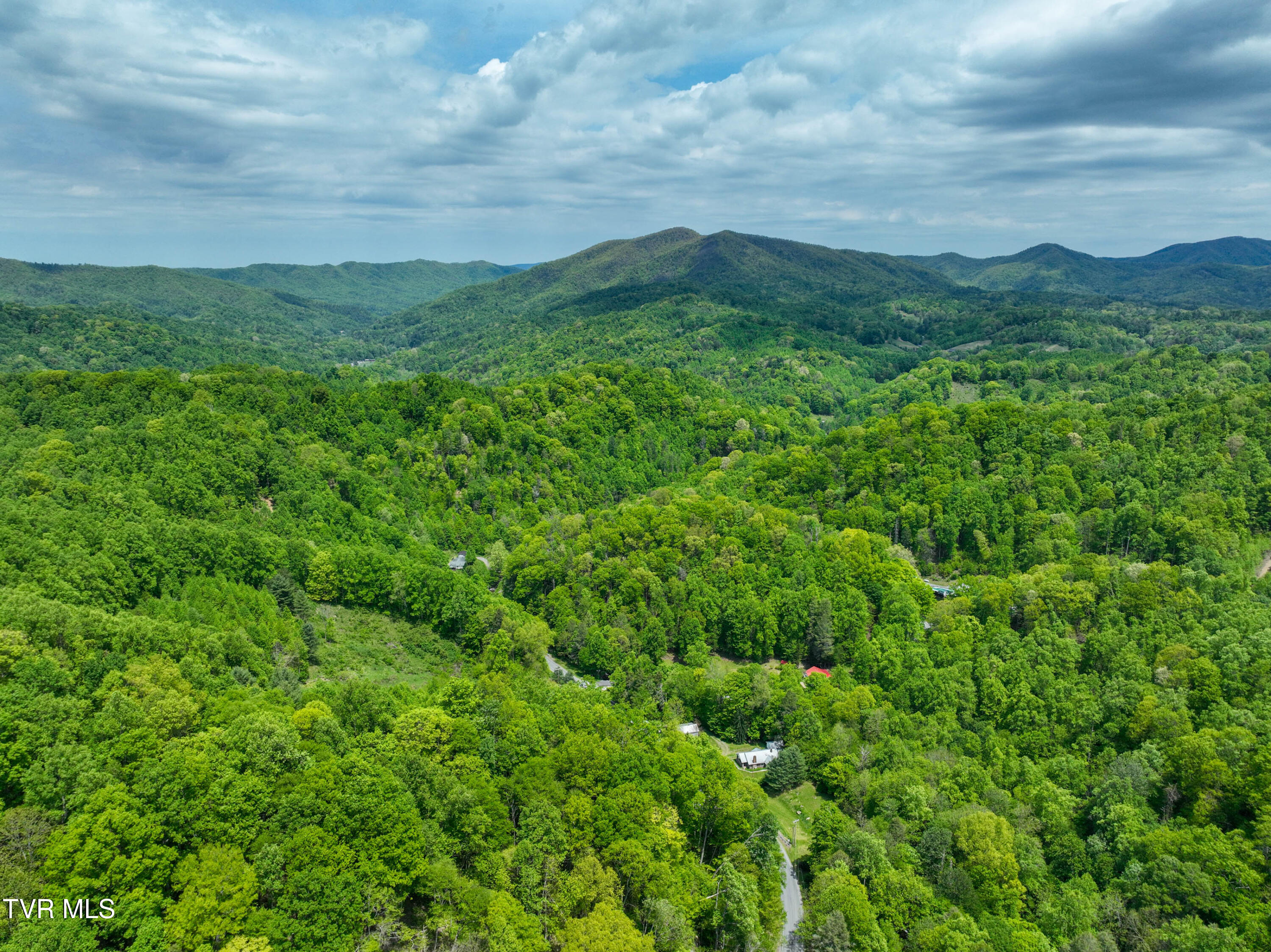 275 Tiger Creek Road Roan Mountain, TN 37687 - Photo 68 of 104 275 Tiger Creek Rd Drone WALLACE-10