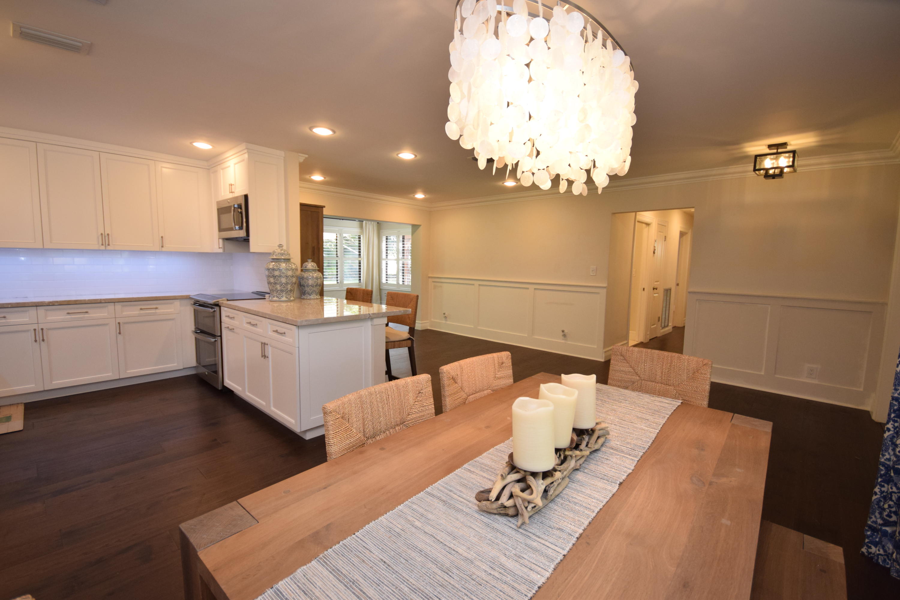 548 Northwest 12th Terrace Boca Raton, FL 33486 - Photo 3 of 31 DSC_0810