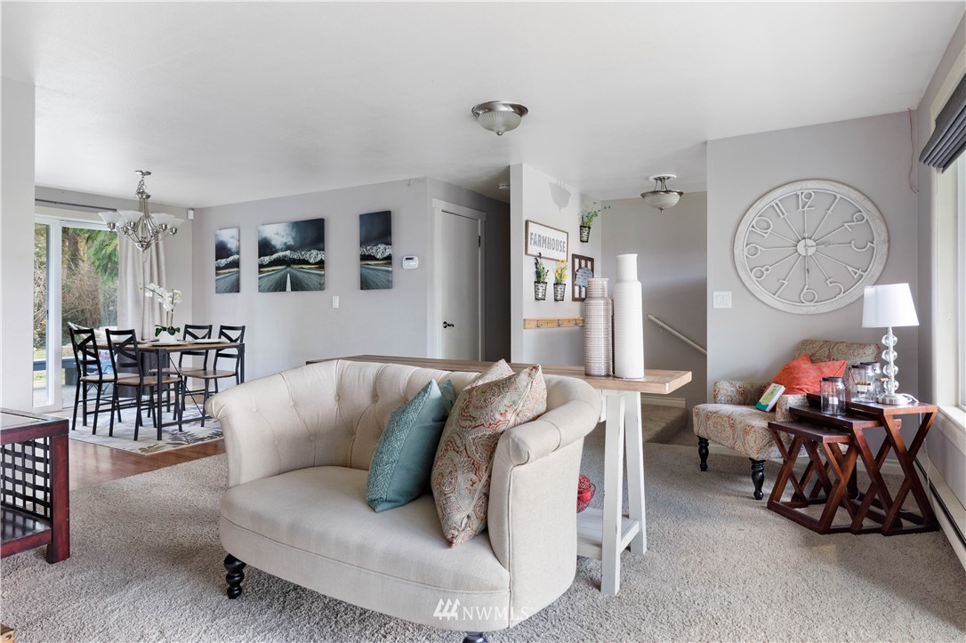 1914 Island View Road Oak Harbor, WA 98277 - Photo 7 of 25 Gallery Image 7