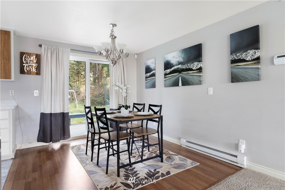 1914 Island View Road Oak Harbor, WA 98277 - Photo 8 of 25 Gallery Image 8