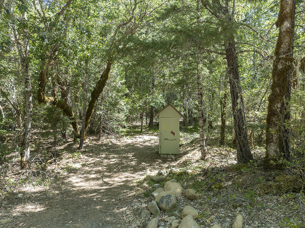 8843 Deer Creek Road Selma, OR 97538 - Photo 50 of 65 49