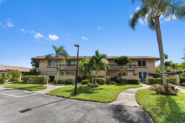 $2,100 | 13715 Via Aurora, Unit D, Delray Beach, FL 33484