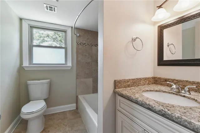 $350,000 | 212 Tullulah Avenue, River Ridge, LA 70123