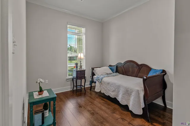 $300,000 | 11589 Hideaway Street, Denham Springs, LA 70726