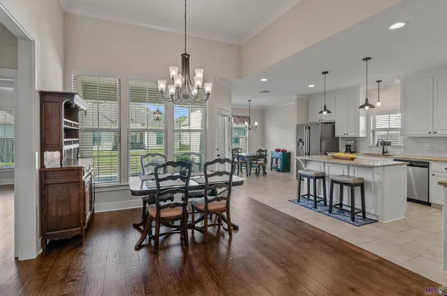 $300,000 | 11589 Hideaway Street, Denham Springs, LA 70726