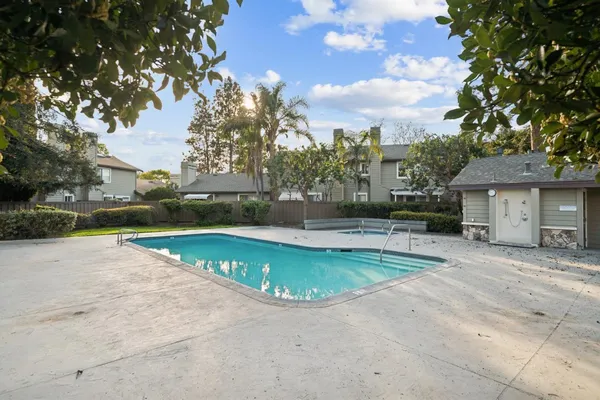 $929,000 | 25 Deer Run Circle, San Jose, CA 95136