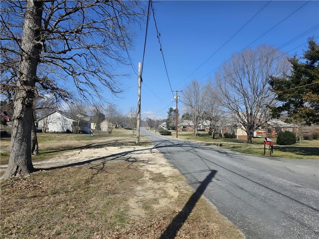 120 Harmon Drive Thomasville, NC 27360 - Photo 19 of 19