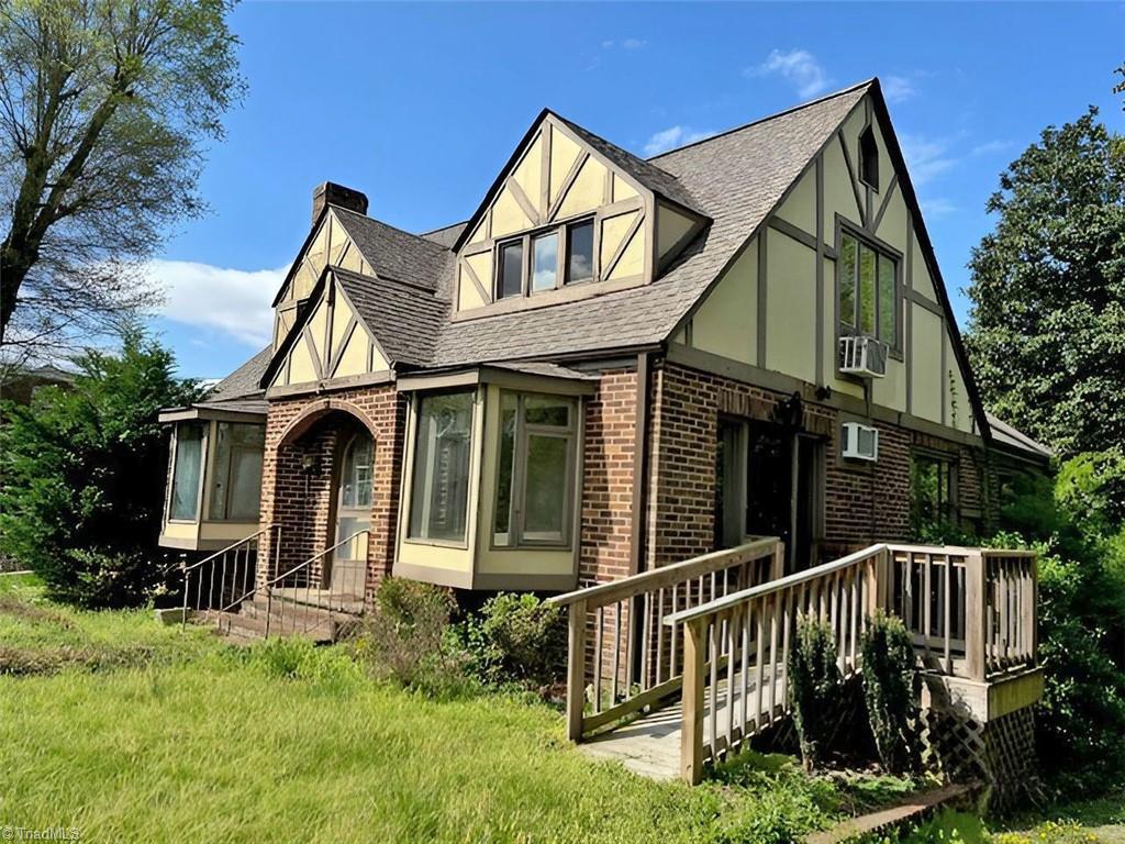 120 Harmon Drive Thomasville, NC 27360 - Photo 2 of 19