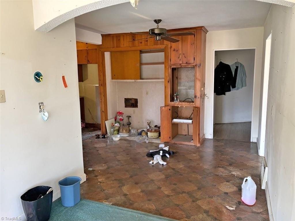 120 Harmon Drive Thomasville, NC 27360 - Photo 9 of 19