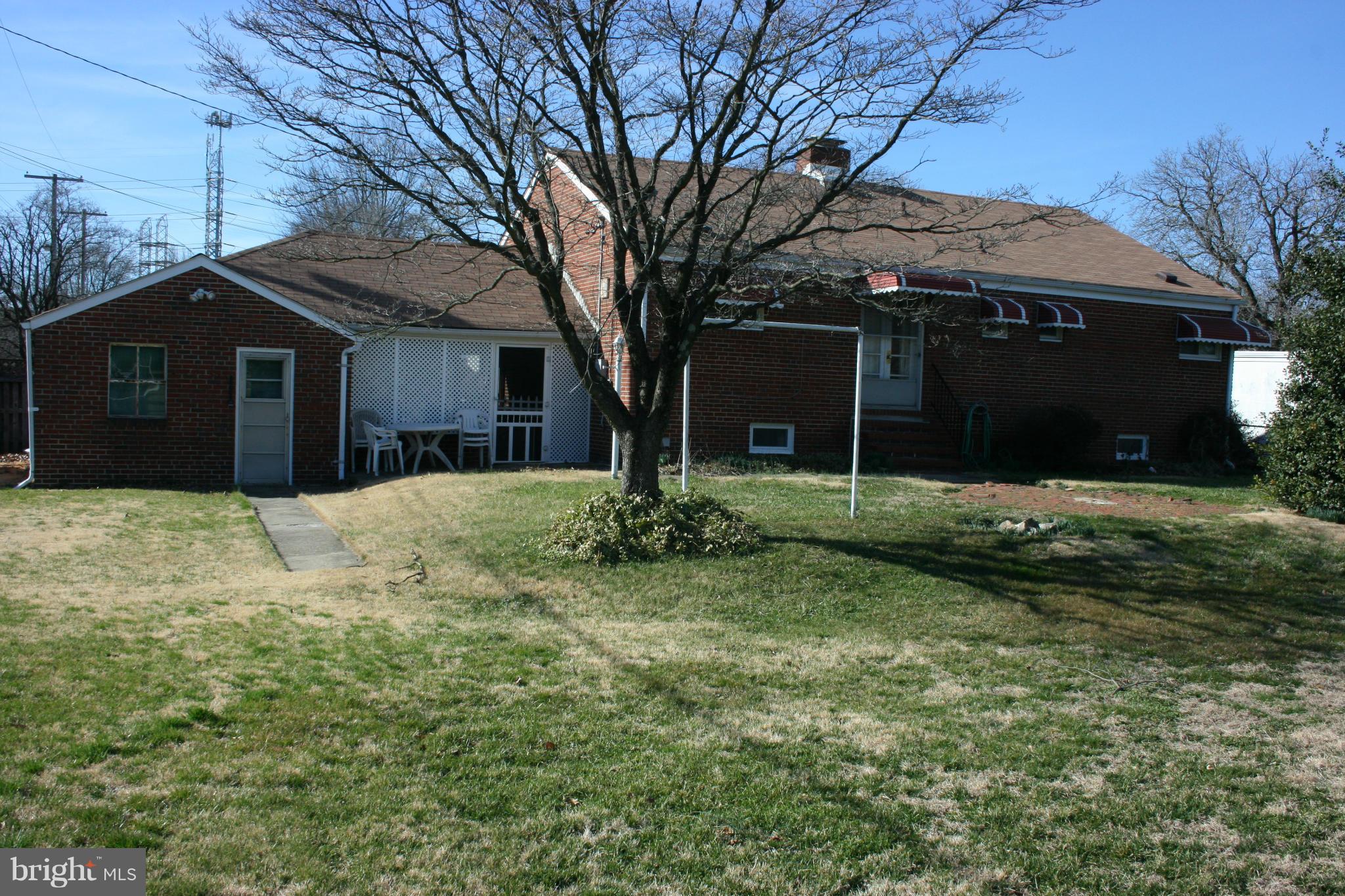 1723 Ranch Lane Baltimore, MD 21222 - Photo 4 of 24 Exterior (Rear)