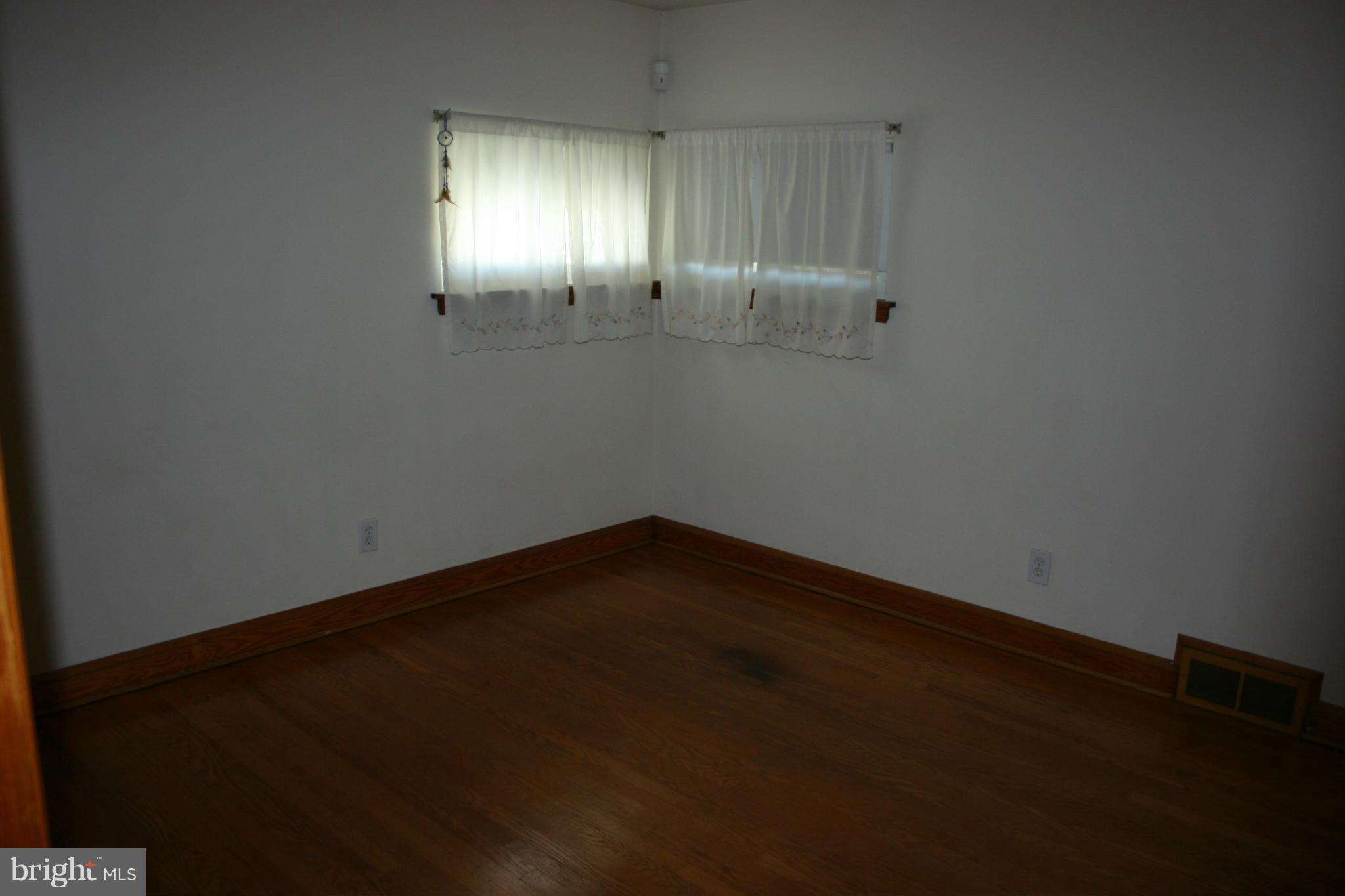 1723 Ranch Lane Baltimore, MD 21222 - Photo 8 of 24 Bedroom