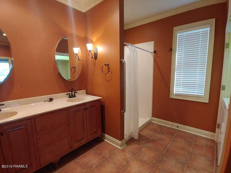 7176 Cemetery Road, Unit A St. Martinville, LA 70582 - Photo 25 of 35 Gallery Image 25