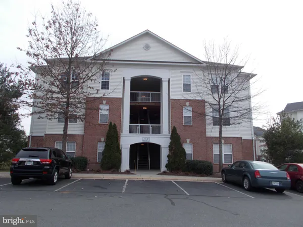 $1,900 | 22641 Blue Elder Terrace, Unit 204, Brambleton, VA 20148