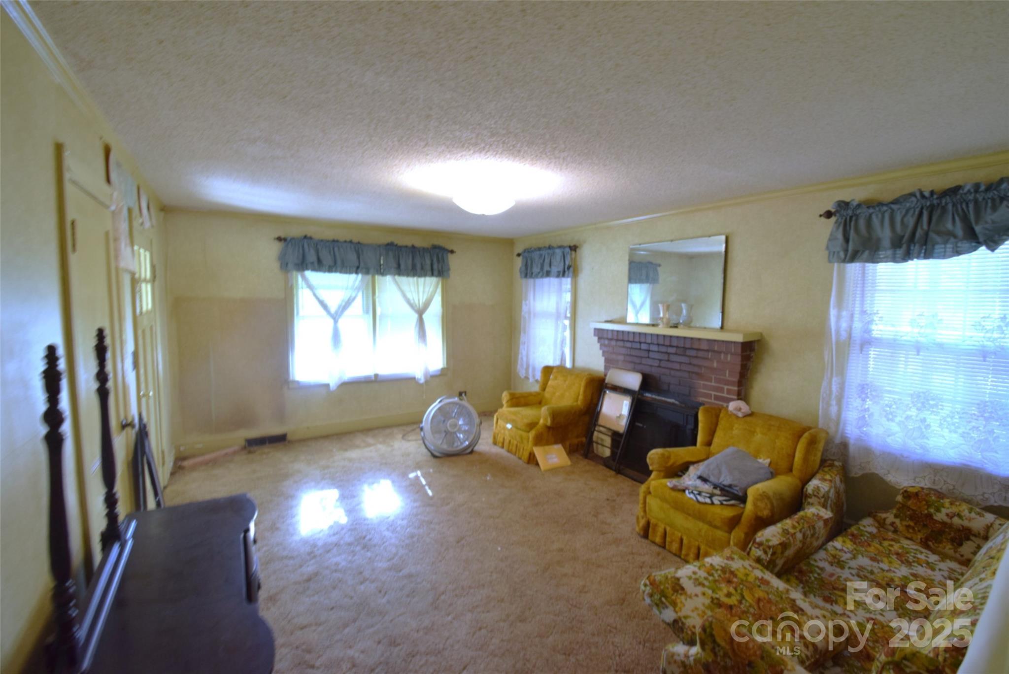 810 Neal Hawkins Road Gastonia, NC 28054 - Photo 11 of 28 Gallery Image 11