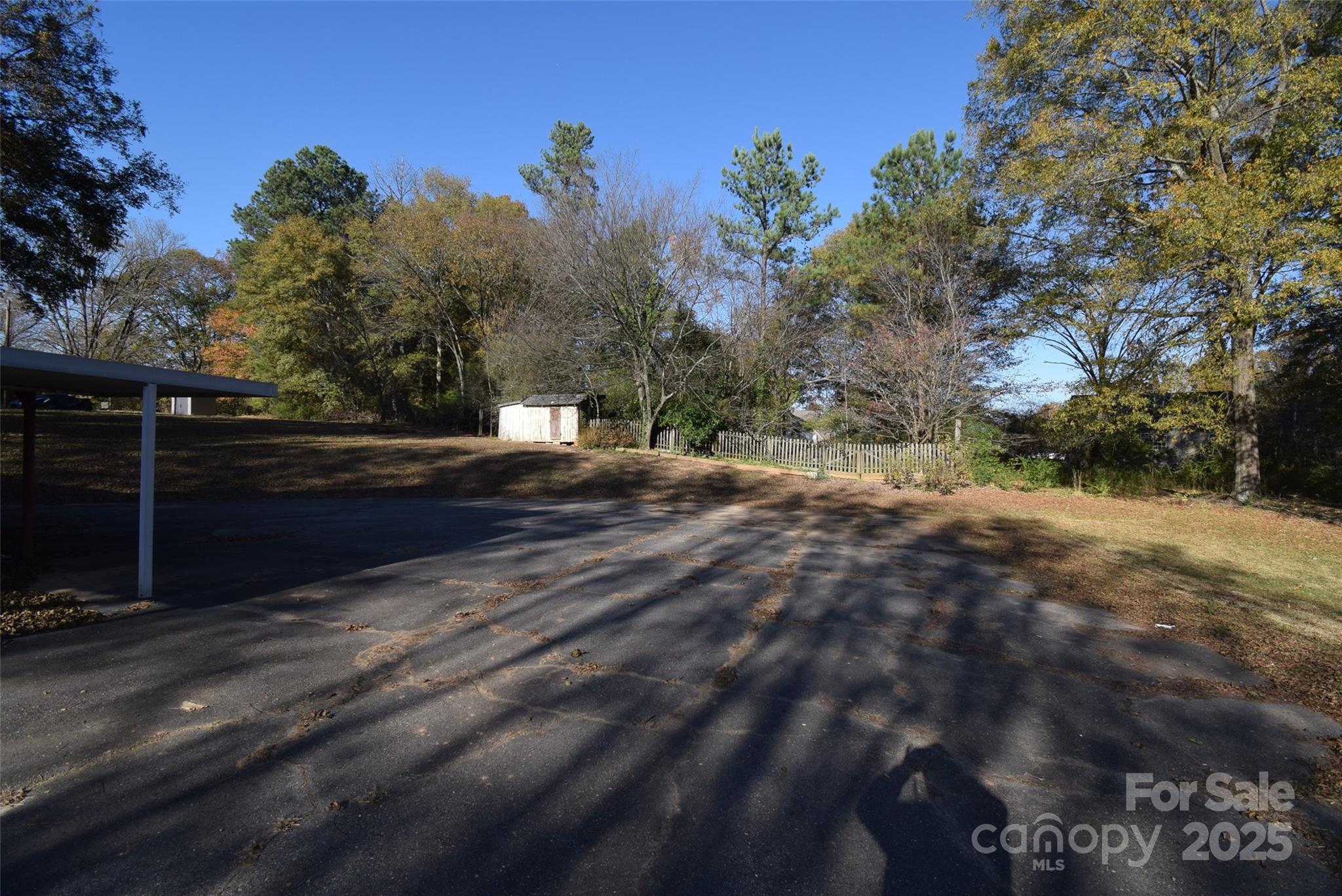 810 Neal Hawkins Road Gastonia, NC 28054 - Photo 7 of 28 Gallery Image 7