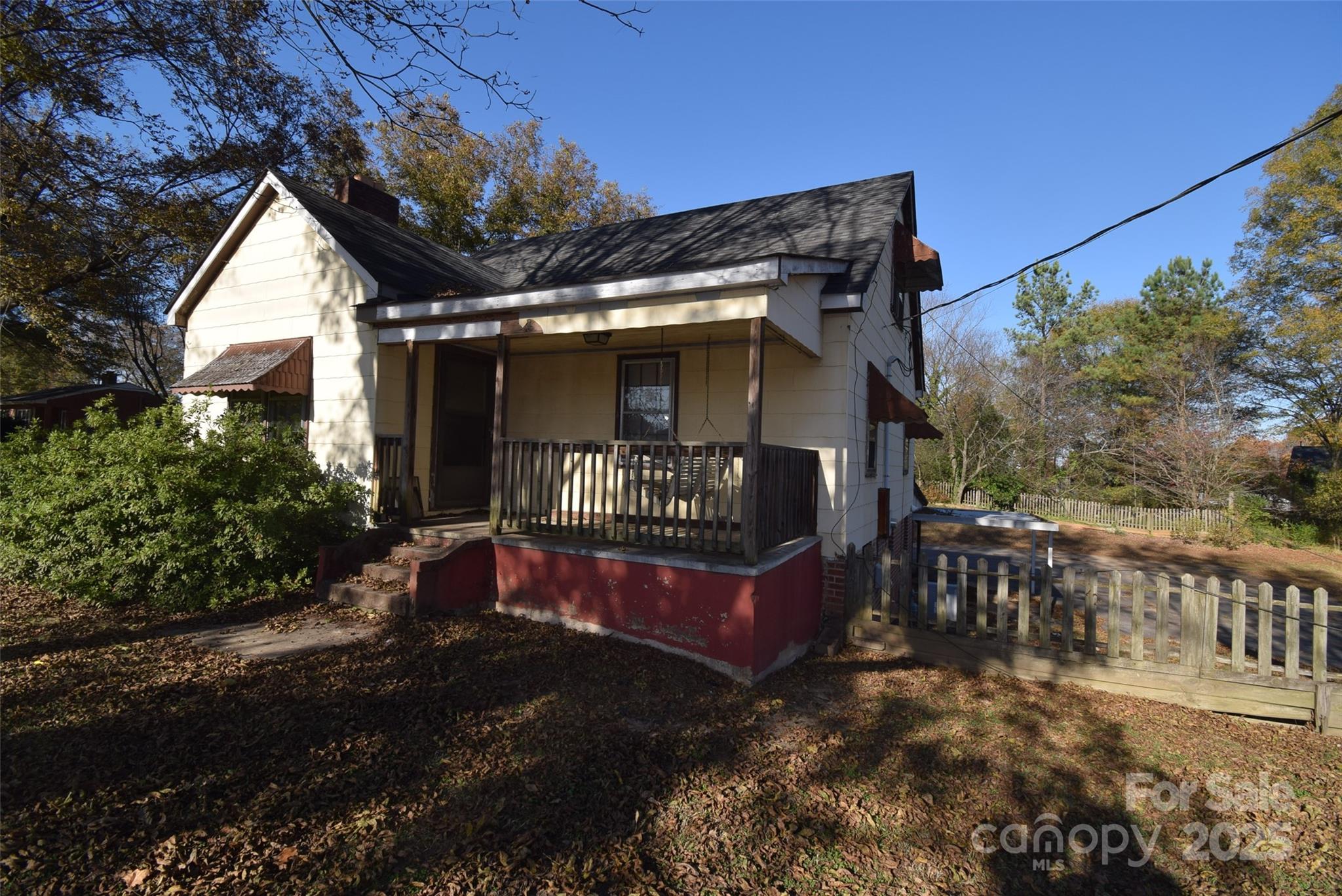 810 Neal Hawkins Road Gastonia, NC 28054 - Photo 8 of 28 Gallery Image 8