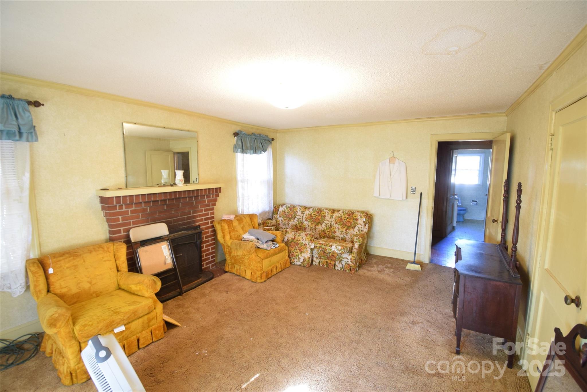 810 Neal Hawkins Road Gastonia, NC 28054 - Photo 10 of 28 Gallery Image 10