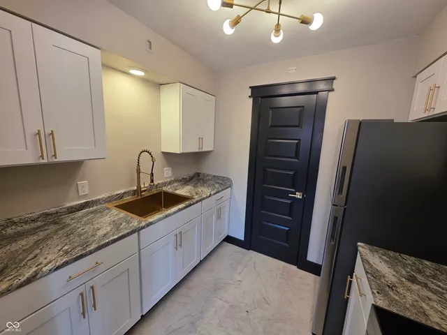 $104,900 | 931 West McKay Road, Shelbyville, IN 46176