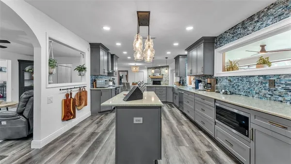 $450,000 | 135 Country Club Lane, Mulberry, FL 33860