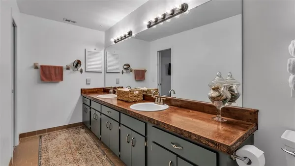 $450,000 | 135 Country Club Lane, Mulberry, FL 33860