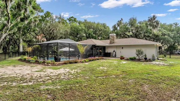 $450,000 | 135 Country Club Lane, Mulberry, FL 33860
