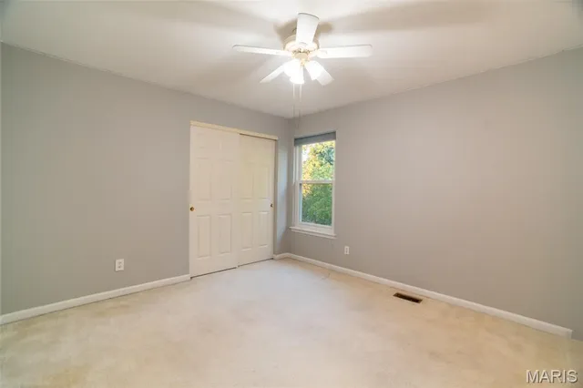 $3,850 | 570 Castle Ridge Drive, Ballwin, MO 63021