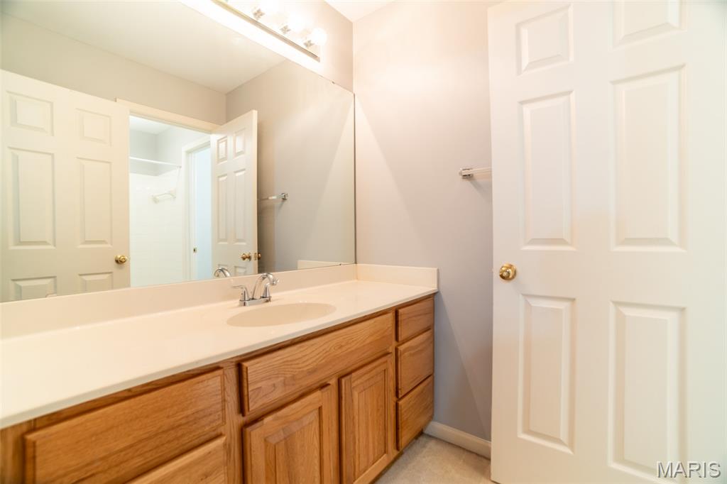 570 Castle Ridge Drive Ballwin, MO 63021 - Photo 23 of 46