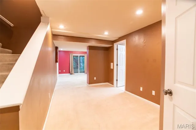 $3,850 | 570 Castle Ridge Drive, Ballwin, MO 63021