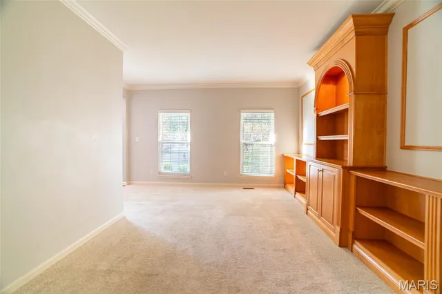 $3,850 | 570 Castle Ridge Drive, Ballwin, MO 63021