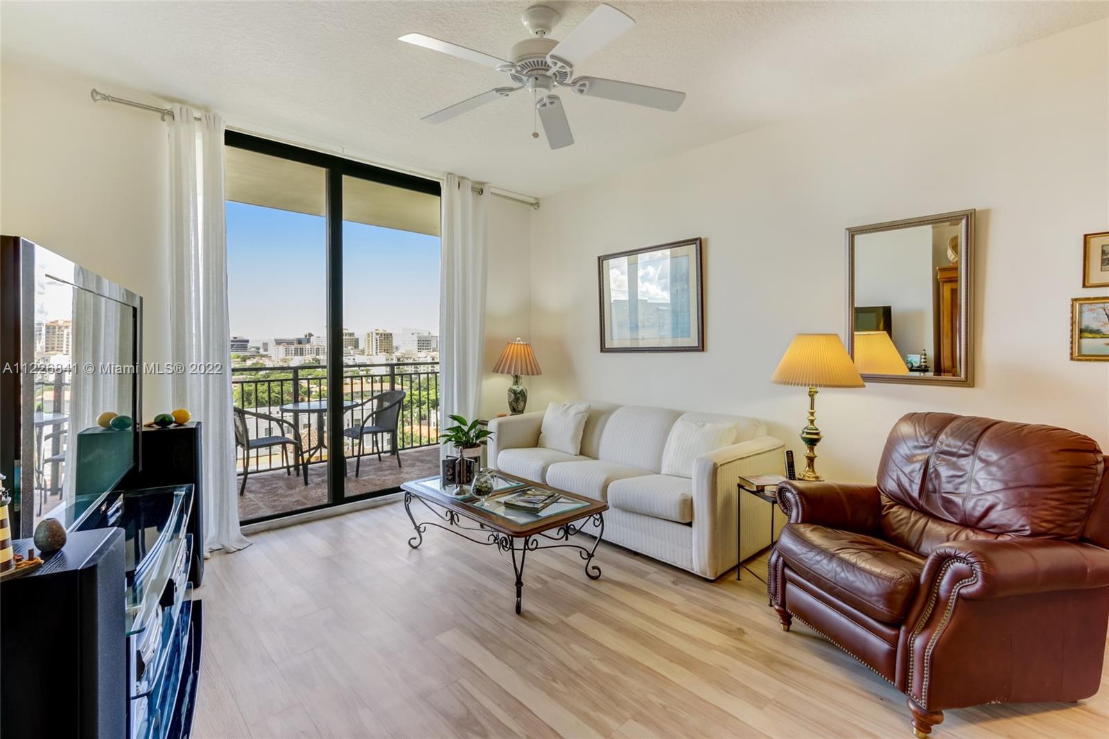 888 Douglas Road, Unit 1010 Coral Gables, FL 33134 - Photo 3 of 13
