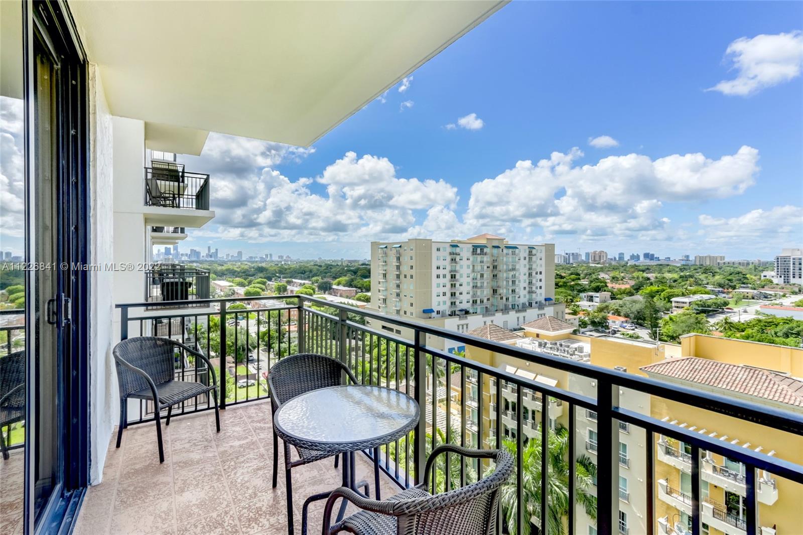 888 Douglas Road, Unit 1010 Coral Gables, FL 33134 - Photo 5 of 13