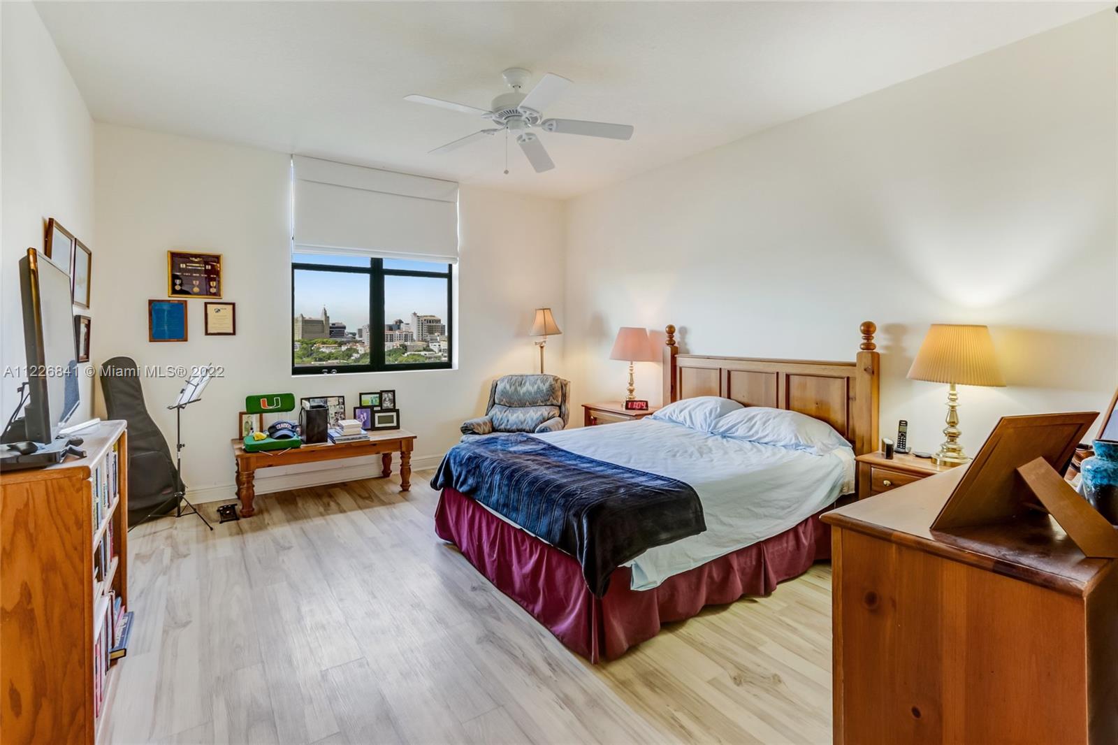 888 Douglas Road, Unit 1010 Coral Gables, FL 33134 - Photo 7 of 13