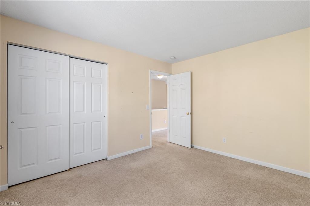 2755 Amesbury Road Winston-Salem, NC 27103 - Photo 22 of 26